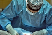 Впервые в мире хирургам удалось успешно пересадить голову