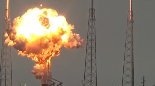 Взрыв ракеты Falcon 9: видео с пусковой площадки