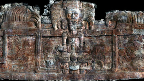 Две гробницы эпохи Змеиных царей майя найдены в Гватемале