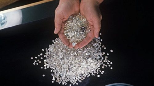 Самые чистые алмазы, исторический облик Старой Ладоги, как тело человека ведет себя после смерти