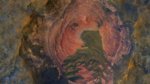 Ученых поразил новый снимок поверхности Марса