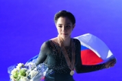 Российская фигуристка Медведева взяла «золото» ЧМ с рекордом мира