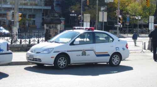 В Канаде водителя оштрафовали за пение в автомобиле‍
