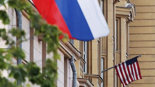 Guardian узнала о разоблачении агента ФСБ в посольстве США в Москве‍