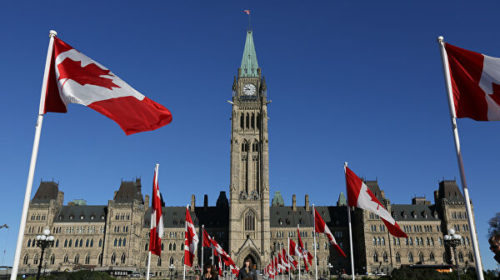 Правительство Канады рассмотрит проект о праве продать конфискованные активы россиян