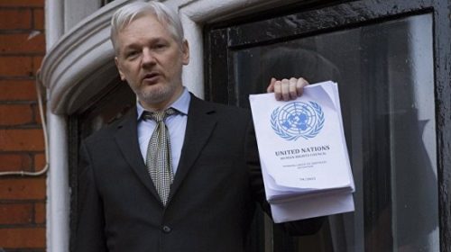 WikiLeaks опубликовал часть переписки главы кампании Клинтон