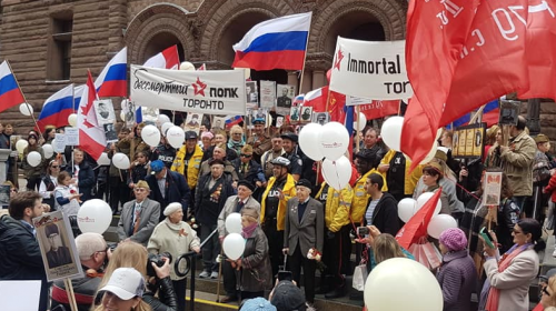 В Торонто прошла акция «Бессмертный полк»