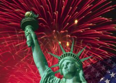 «Лучшие годы позади»: западные СМИ — о 250-летии США